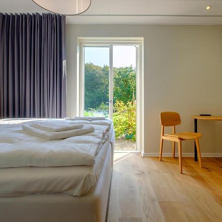 קלונדבורג Strandhotel Rosnaes מראה חיצוני תמונה