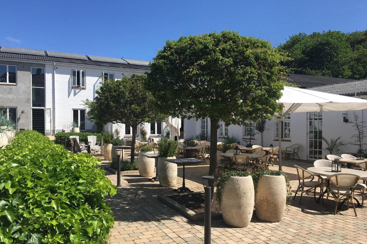 קלונדבורג Strandhotel Rosnaes מראה חיצוני תמונה