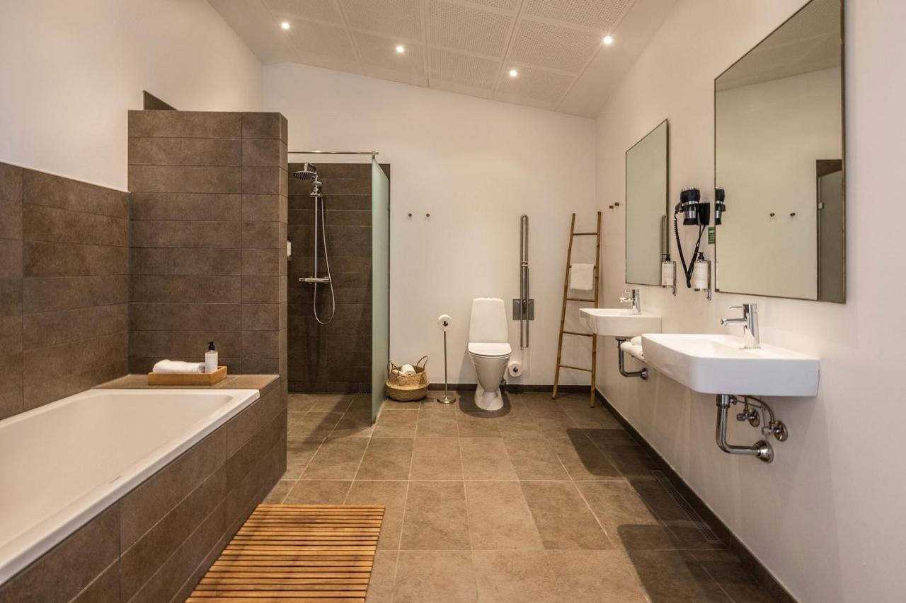 קלונדבורג Strandhotel Rosnaes מראה חיצוני תמונה